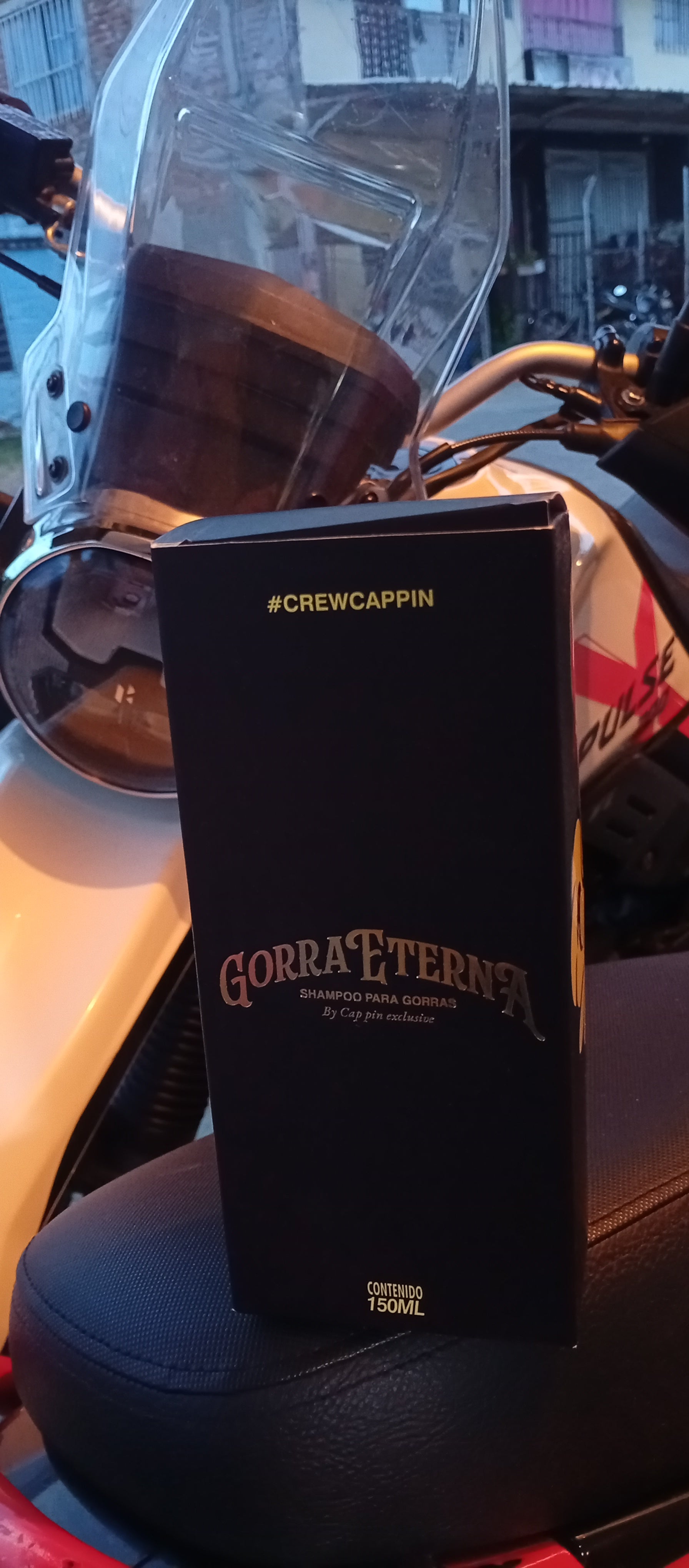 Gorra Eterna SHAMPOO PARA GORRAS